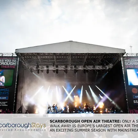 - Luxury Townhouse Ideal For Large Groups - Hot Tub