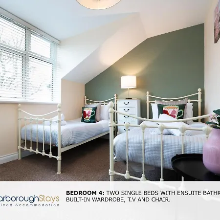 - Luxury Townhouse Ideal For Large Groups - Hot Tub Скарборо