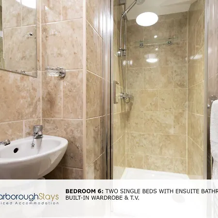 - Luxury Townhouse Ideal For Large Groups - Hot Tub Скарборо