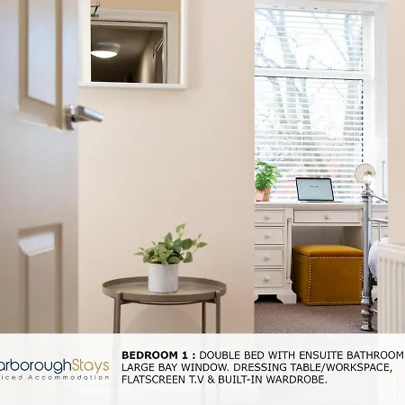 Vakantiehuis - Luxury Townhouse Ideal For Large Groups - Hot Tub Scarborough