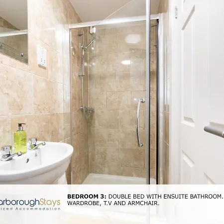 - Luxury Townhouse Ideal For Large Groups - Hot Tub * Скарборо