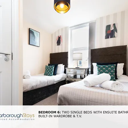 - Luxury Townhouse Ideal For Large Groups - Hot Tub *