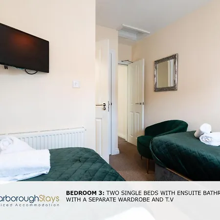 - Luxury Townhouse Ideal For Large Groups - Hot Tub * Scarborough