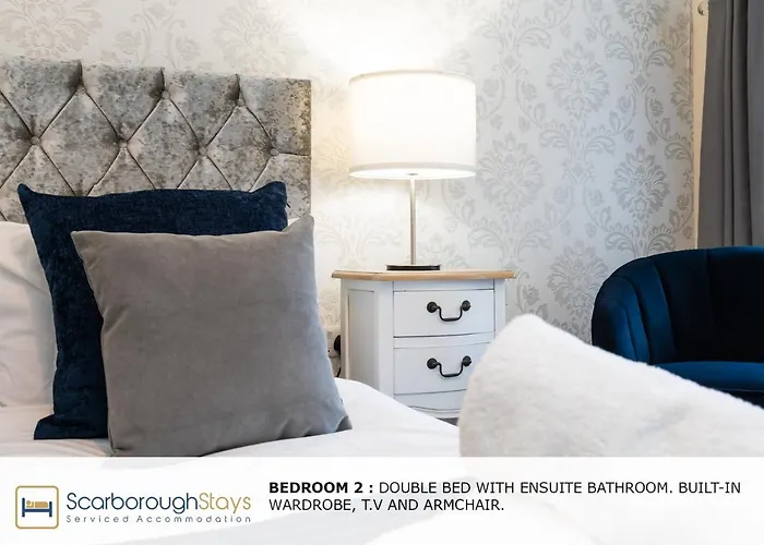 Nyaraló - Luxury Townhouse Ideal For Large Groups - Hot Tub Scarborough