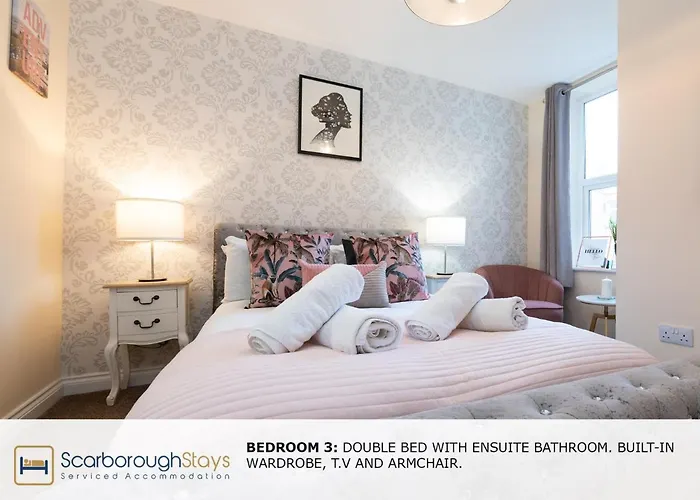 - Luxury Townhouse Ideal For Large Groups - Hot Tub *