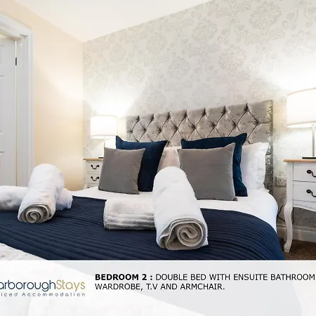 - Luxury Townhouse Ideal For Large Groups - Hot Tub