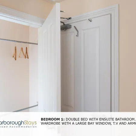 Prázdninový dům - Luxury Townhouse Ideal For Large Groups - Hot Tub